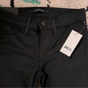 NWT J Brand Super Skinny Black Jeans | 24